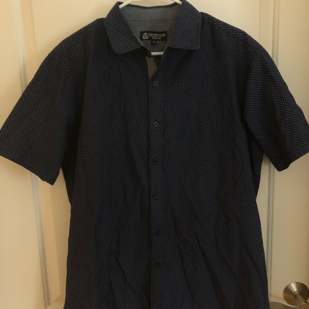Blue shirt sleeve button down